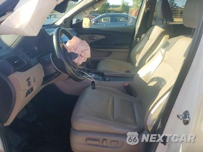 Zdjęcie 7 z 12 samochodu: 2019 HONDA PILOT TOURING VIN:5FNYF6H91KB017644 - miniatura
