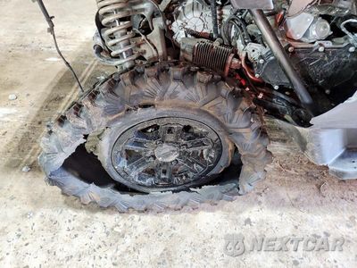 Zdjęcie 9 z 10 samochodu: 2026 CAN-AM DEFENDER UTILITY VEHICLE VIN:3JBKUAX40TK022043 - miniatura