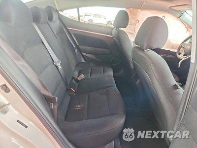 Zdjęcie 11 z 13 samochodu: 2020 HYUNDAI ELANTRA VALUE EDITION VIN:5NPD84LF5LH587000 - miniatura