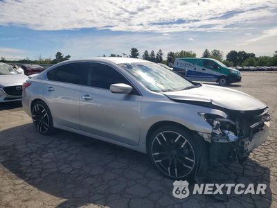 Czwarte zdjęcie samochodu z boku: 2013 NISSAN ALTIMA 2.5 VIN:1N4AL3AP7DC901921 - miniatura