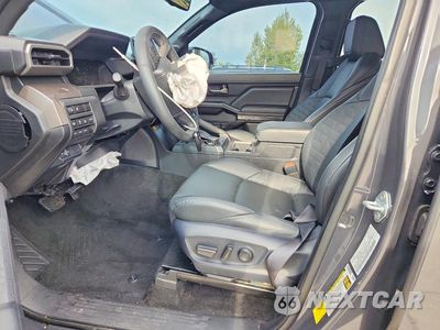 Zdjęcie 7 z 12 samochodu: 2024 TOYOTA TACOMA TRD OFF-ROAD VIN:3TMLB5JN6RM074225 - miniatura