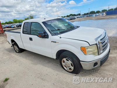 Czwarte zdjęcie samochodu z boku: 2010 FORD F150 SUPER CAB VIN:1FTEX1C84AFD50965 - miniatura