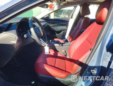 Zdjęcie 7 z 13 samochodu: 2026 MAZDA 3 PREFERRED VIN:JM1BPBCL8T1890607 - miniatura