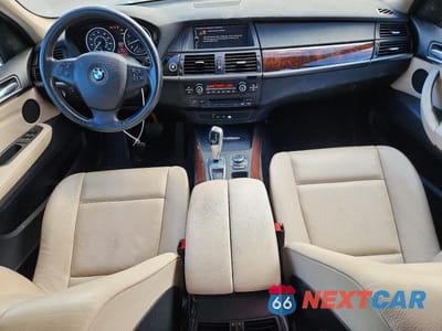 Zdjęcie 8 z 13 samochodu: 2011 BMW X5 XDRIVE35I VIN:5UXZV4C52BL743556 - miniatura