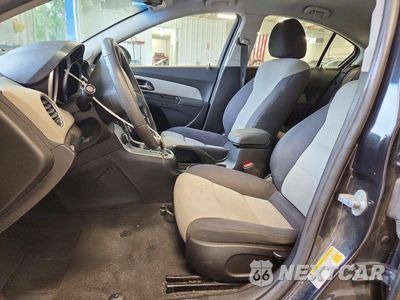 Zdjęcie 7 z 13 samochodu: 2014 CHEVROLET CRUZE LS VIN:1G1PA5SG5E7423909 - miniatura