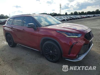 Czwarte zdjęcie samochodu z boku: 2023 TOYOTA HIGHLANDER XSE VIN:5TDKDRAH1PS029956 - miniatura