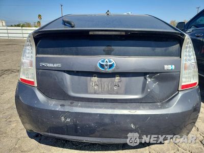 Zdjęcie 6 z 12 samochodu: 2011 TOYOTA PRIUS THREE VIN:JTDKN3DU2B0246916 - miniatura