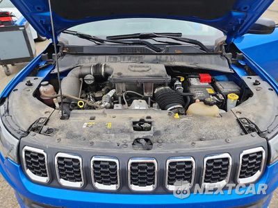 Zdjęcie 12 z 13 samochodu: 2025 JEEP COMPASS LATITUDE VIN:3C4NJDBNXST534941 - miniatura