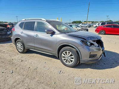 Czwarte zdjęcie samochodu z boku: 2017 NISSAN ROGUE SV VIN:KNMAT2MV9HP595415 - miniatura