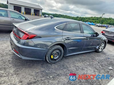 Trzecie zdjęcie samochodu z tyłu: 2021 HYUNDAI SONATA SE VIN:5NPEG4JA3MH118990 - miniatura