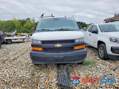 Piąte zdjęcie samochodu w środku: 2020 CHEVROLET EXPRESS G2500 VIN:1GCWGAFG0L1242219 - miniatura
