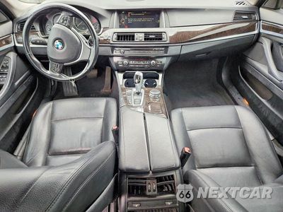 Zdjęcie 8 z 12 samochodu: 2015 BMW 528 XI VIN:WBA5A7C59FD628673 - miniatura