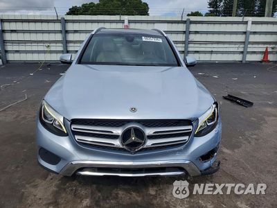 Piąte zdjęcie samochodu w środku: 2018 MERCEDES-BENZ GLC 300 VIN:WDC0G4JB6JV035417 - miniatura