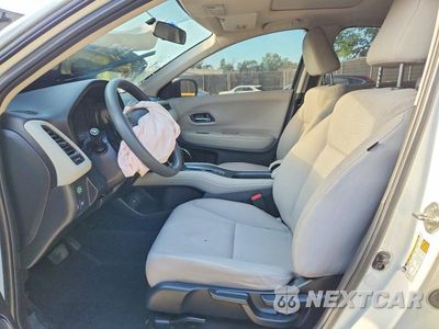 Zdjęcie 7 z 13 samochodu: 2017 HONDA HR-V EX VIN:3CZRU6H56HM702406 - miniatura