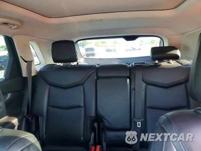 Zdjęcie 10 z 13 samochodu: 2019 CADILLAC XT5 PREMIUM LUXURY VIN:1GYKNFRS6KZ119021 - miniatura
