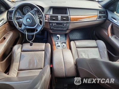 Zdjęcie 8 z 13 samochodu: 2008 BMW X5 3.0I VIN:5UXFE43568L001317 - miniatura