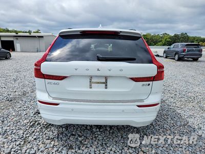 Zdjęcie 6 z 13 samochodu: 2022 VOLVO XC60 B5 MOMENTUM VIN:YV4L12RKXN1988204 - miniatura
