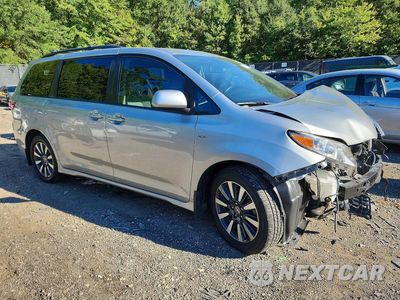 Czwarte zdjęcie samochodu z boku: 2019 TOYOTA SIENNA XLE 7-PASSENGER VIN:5TDDZ3DC3KS220293 - miniatura