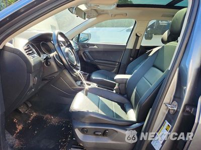 Zdjęcie 7 z 13 samochodu: 2019 VOLKSWAGEN TIGUAN SE VIN:3VV2B7AX6KM150641 - miniatura