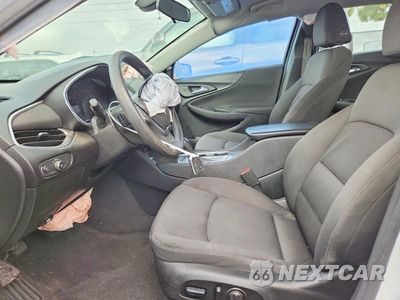 Zdjęcie 7 z 12 samochodu: 2020 CHEVROLET MALIBU LT VIN:1G1ZD5STXLF039074 - miniatura