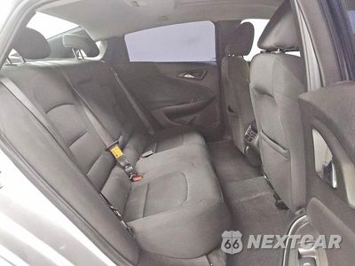 Zdjęcie 10 z 13 samochodu: 2021 CHEVROLET MALIBU LT VIN:1G1ZD5ST0MF069394 - miniatura