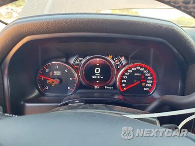 Zdjęcie 9 z 12 samochodu: 2015 GMC SIERRA K1500 DENALI VIN:3GTU2WEC0FG103635 - miniatura