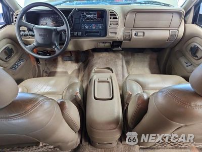 Zdjęcie 8 z 13 samochodu: 1999 GMC SUBURBAN K2500 VIN:3GKGK26J5XG527661 - miniatura