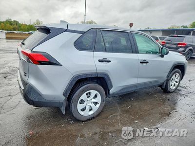 Trzecie zdjęcie samochodu z tyłu: 2025 TOYOTA RAV4 LE VIN:2T3F1RFV3SW500800 - miniatura
