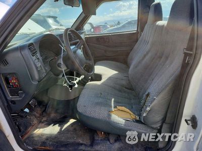 Zdjęcie 7 z 12 samochodu: 2002 CHEVROLET S TRUCK S10 VIN:1GCCS145728145611 - miniatura
