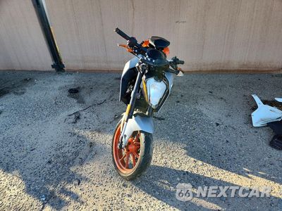 Drugie zdjęcie samochodu z przodu: 2023 KTM 200 DUKE VIN:MD2JPC405PC016872 - miniatura