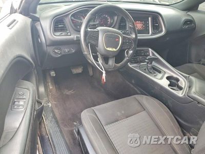 Zdjęcie 8 z 13 samochodu: 2017 DODGE CHALLENGER SXT VIN:2C3CDZAG3HH636375 - miniatura
