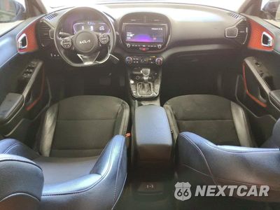 Zdjęcie 8 z 12 samochodu: 2025 KIA SOUL GT LINE VIN:KNDJ53AU2S7244624 - miniatura
