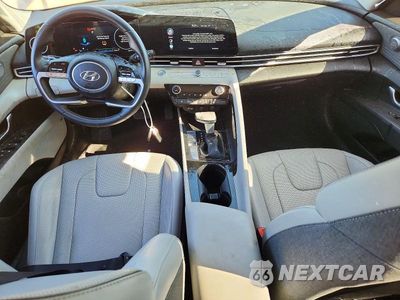 Zdjęcie 8 z 13 samochodu: 2023 HYUNDAI ELANTRA LIMITED VIN:KMHLP4AG2PU495389 - miniatura