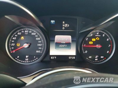 Zdjęcie 9 z 12 samochodu: 2015 MERCEDES-BENZ C 300 VIN:55SWF4JB5FU083126 - miniatura
