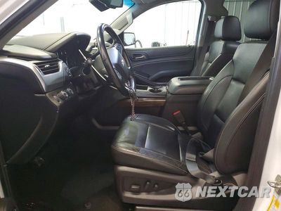 Zdjęcie 7 z 13 samochodu: 2018 CHEVROLET SUBURBAN K1500 LT VIN:1GNSKHKC6JR257127 - miniatura