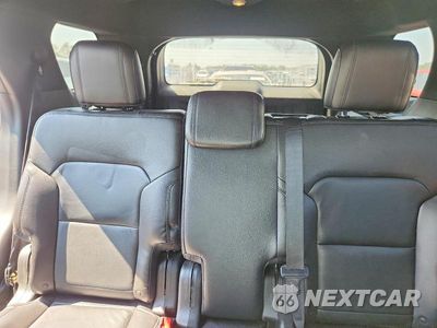 Zdjęcie 10 z 13 samochodu: 2018 FORD EXPLORER XLT VIN:1FM5K8D84JGA83001 - miniatura
