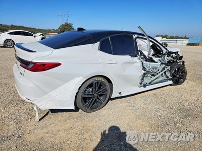 Trzecie zdjęcie samochodu z tyłu: 2025 TOYOTA CAMRY XSE VIN:4T1DBADK6SU020466 - miniatura