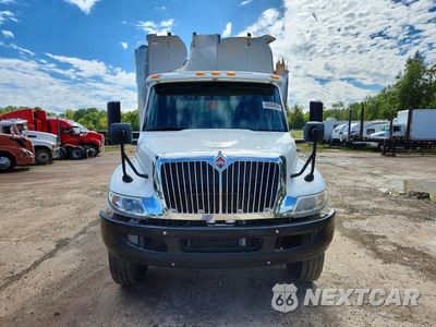 Piąte zdjęcie samochodu w środku: 2020 INTERNATIONAL MV607 BOX TRUCK VIN:1HTEUMML4LH373072 - miniatura