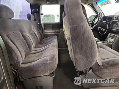 Zdjęcie 10 z 12 samochodu: 2003 CHEVROLET SILVERADO K2500 HEAVY DUTY VIN:1GCHK29U13E321373 - miniatura
