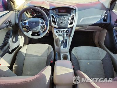 Zdjęcie 8 z 13 samochodu: 2012 FORD FOCUS SE VIN:1FAHP3F24CL227855 - miniatura