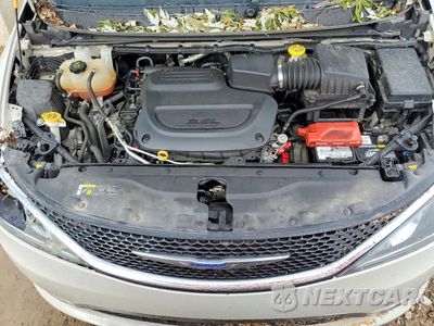 Zdjęcie 12 z 13 samochodu: 2019 CHRYSLER PACIFICA LIMITED VIN:2C4RC1GG0KR722021 - miniatura