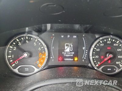 Zdjęcie 9 z 13 samochodu: 2017 JEEP RENEGADE SPORT VIN:ZACCJBABXHPF17415 - miniatura