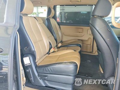 Zdjęcie 11 z 13 samochodu: 2017 KIA SEDONA LX VIN:KNDMB5C17H6320521 - miniatura