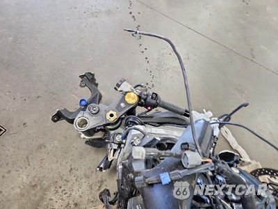Zdjęcie 7 z 9 samochodu: 2024 SUZUKI GSX-R1000 VIN:JS1DM11B5R7100203 - miniatura