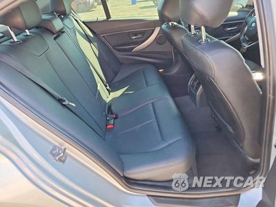 Zdjęcie 10 z 12 samochodu: 2013 BMW 320 I VIN:WBA3B1C53DF461598 - miniatura