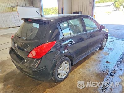 Trzecie zdjęcie samochodu z tyłu: 2010 NISSAN VERSA 1.8 S VIN:3N1BC1CP4AL456511 - miniatura