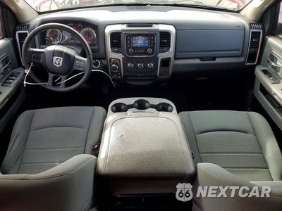 Zdjęcie 8 z 12 samochodu: 2013 RAM 1500 SLT VIN:1C6RR7LG3DS591196 - miniatura