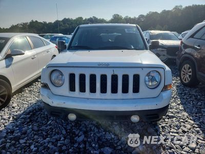 Piąte zdjęcie samochodu w środku: 2015 JEEP PATRIOT SPORT VIN:1C4NJPBB9FD186035 - miniatura