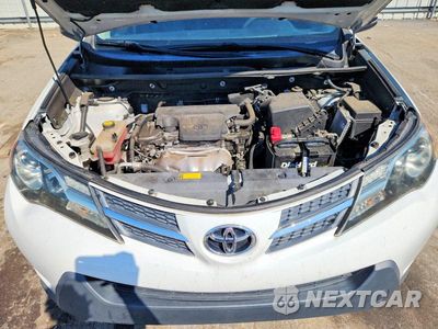 Zdjęcie 12 z 13 samochodu: 2015 TOYOTA RAV4 XLE VIN:2T3WFREV5FW221759 - miniatura