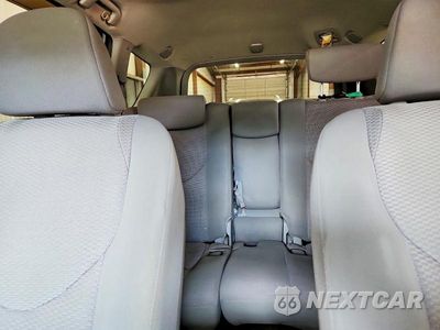 Zdjęcie 10 z 13 samochodu: 2007 TOYOTA RAV4 LIMITED VIN:JTMBD31V975090089 - miniatura